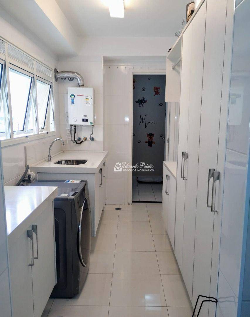 Apartamento à venda com 3 quartos, 182m² - Foto 16