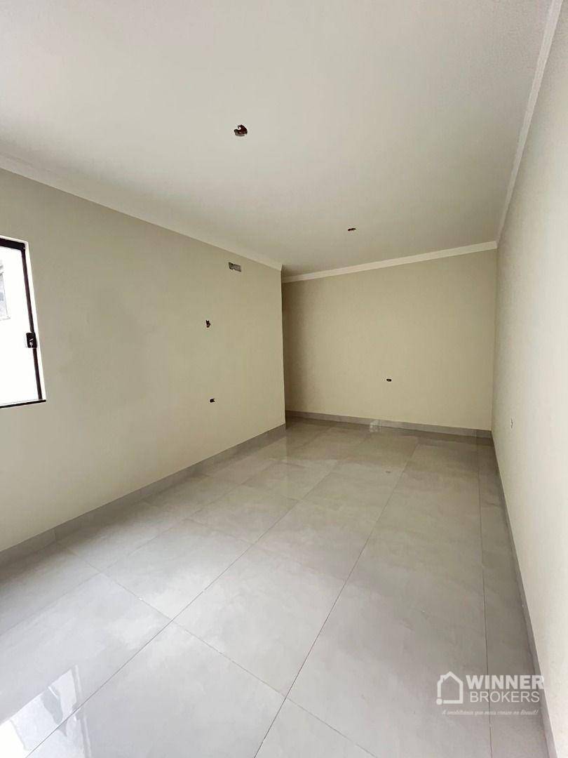 Casa à venda com 3 quartos, 99m² - Foto 9