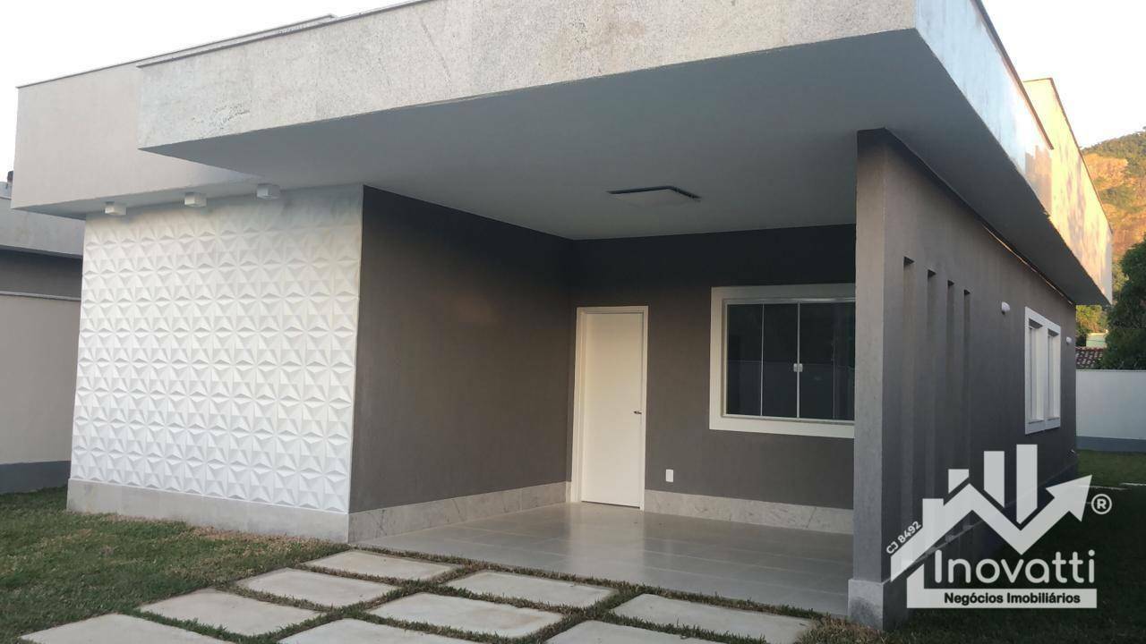 Casa à venda com 3 quartos, 128m² - Foto 1