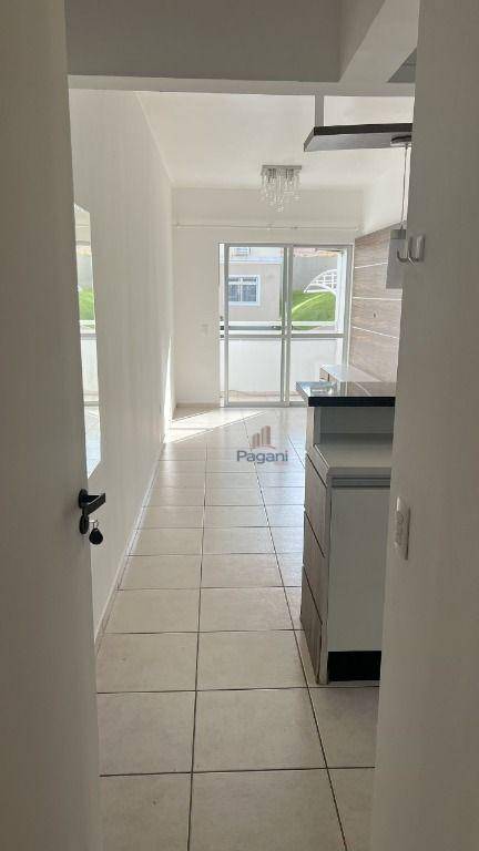 Apartamento à venda com 2 quartos, 55m² - Foto 8