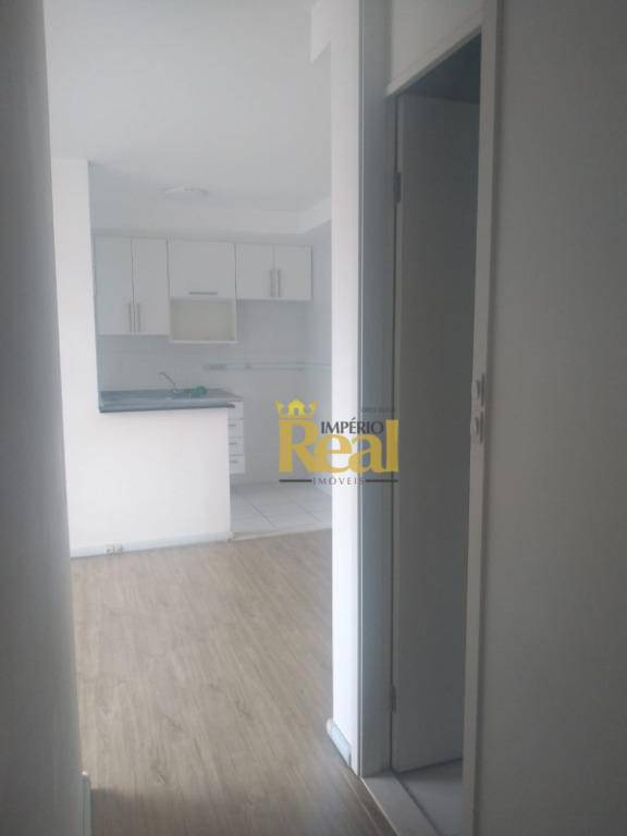 Apartamento à venda com 2 quartos, 47m² - Foto 4