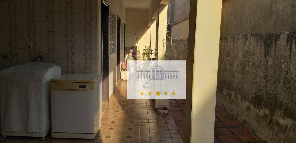 Casa, 3 quartos, 385 m² - Foto 2