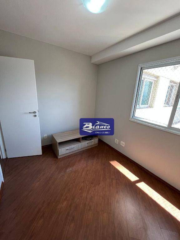 Apartamento para alugar com 3 quartos, 69m² - Foto 14