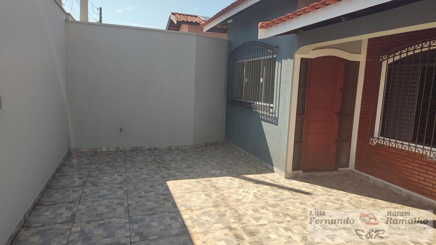 Casa à venda com 3 quartos, 352m² - Foto 3