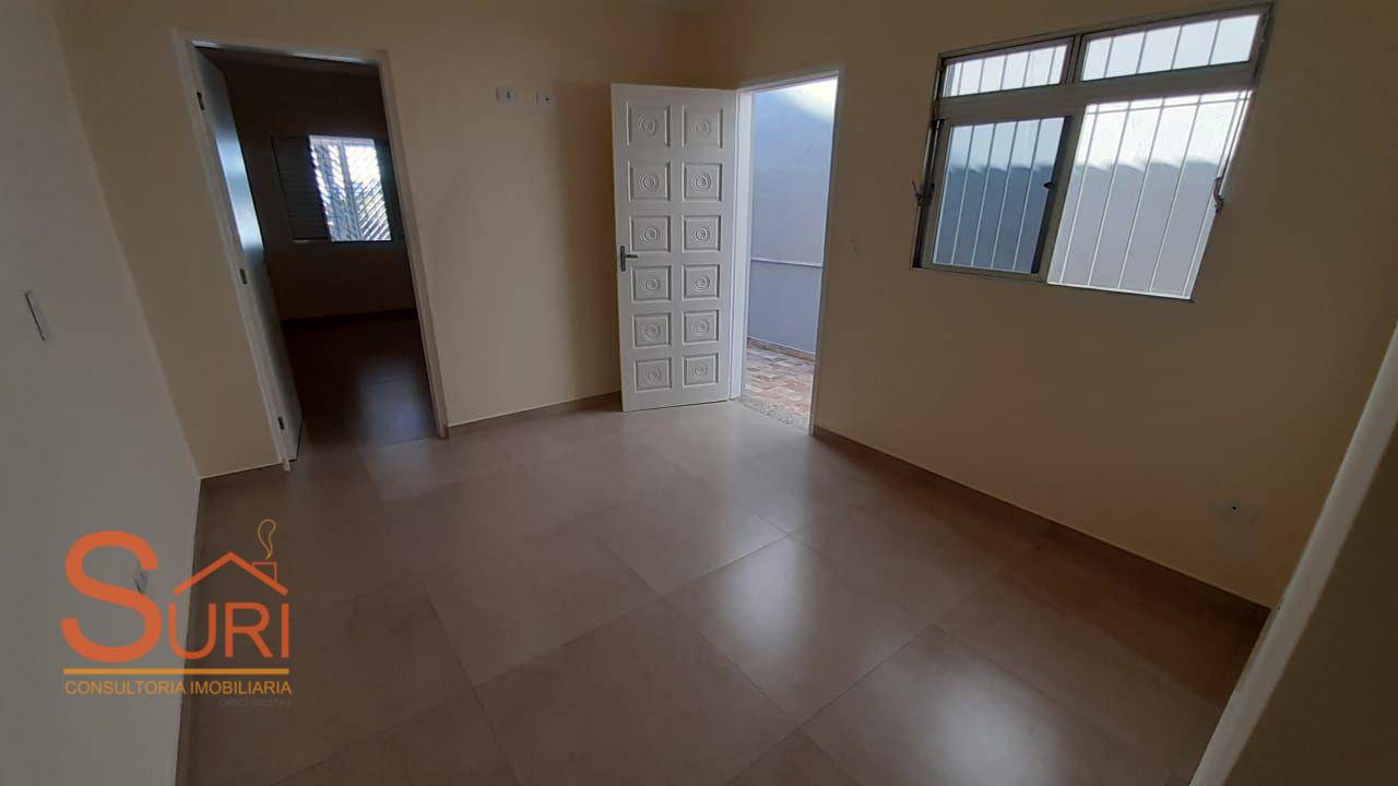 Casa à venda com 2 quartos, 125m² - Foto 1