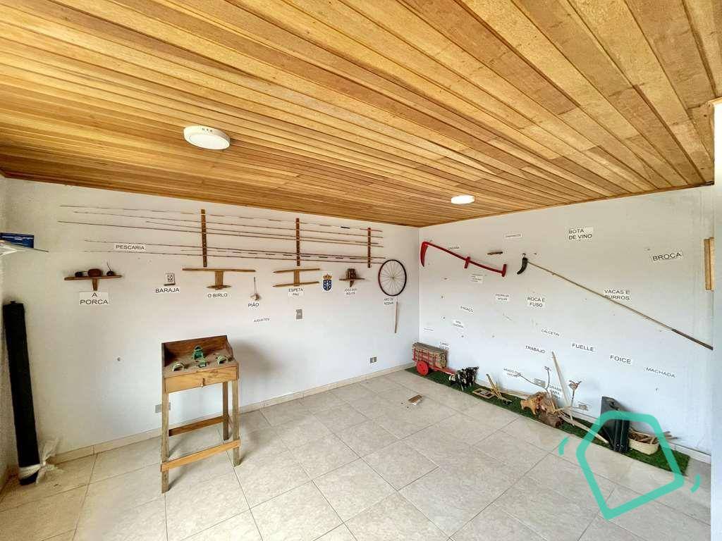 Casa de Condomínio à venda com 4 quartos, 548m² - Foto 61