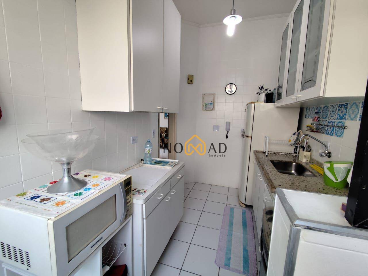 Apartamento à venda com 2 quartos, 70m² - Foto 10