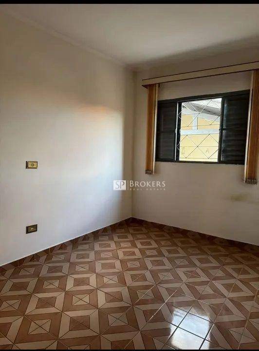 Casa à venda com 3 quartos, 144m² - Foto 11