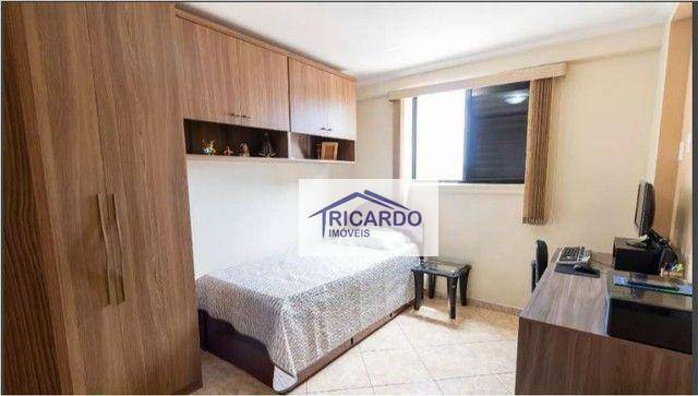 Apartamento à venda com 2 quartos, 74m² - Foto 9