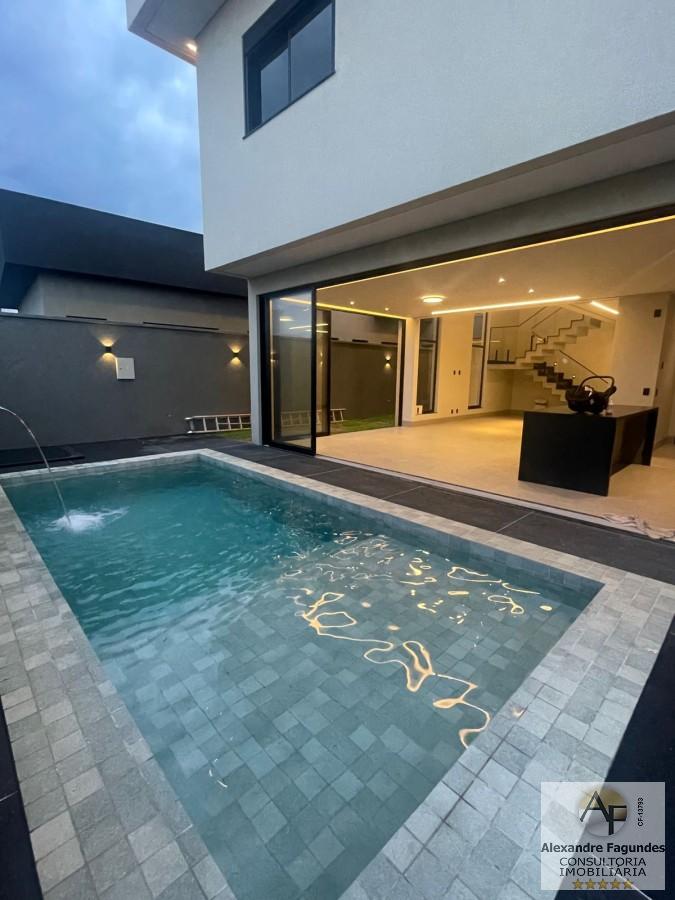 Sobrado à venda com 4 quartos, 251m² - Foto 4
