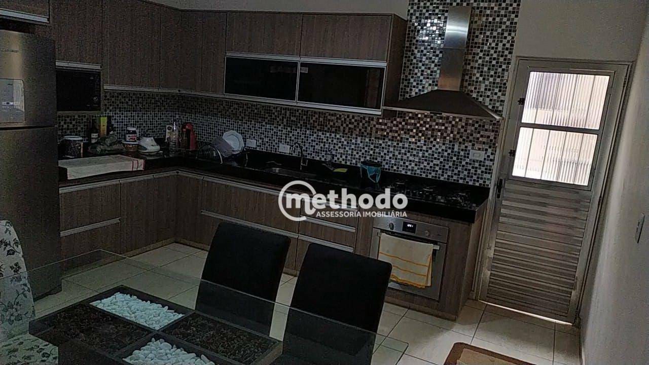 Casa à venda com 2 quartos, 120m² - Foto 1