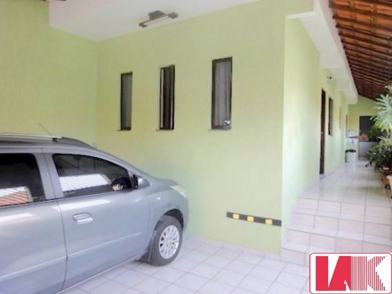 Sobrado à venda com 3 quartos, 132m² - Foto 1