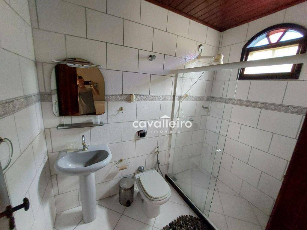 Casa à venda com 3 quartos, 300m² - Foto 27