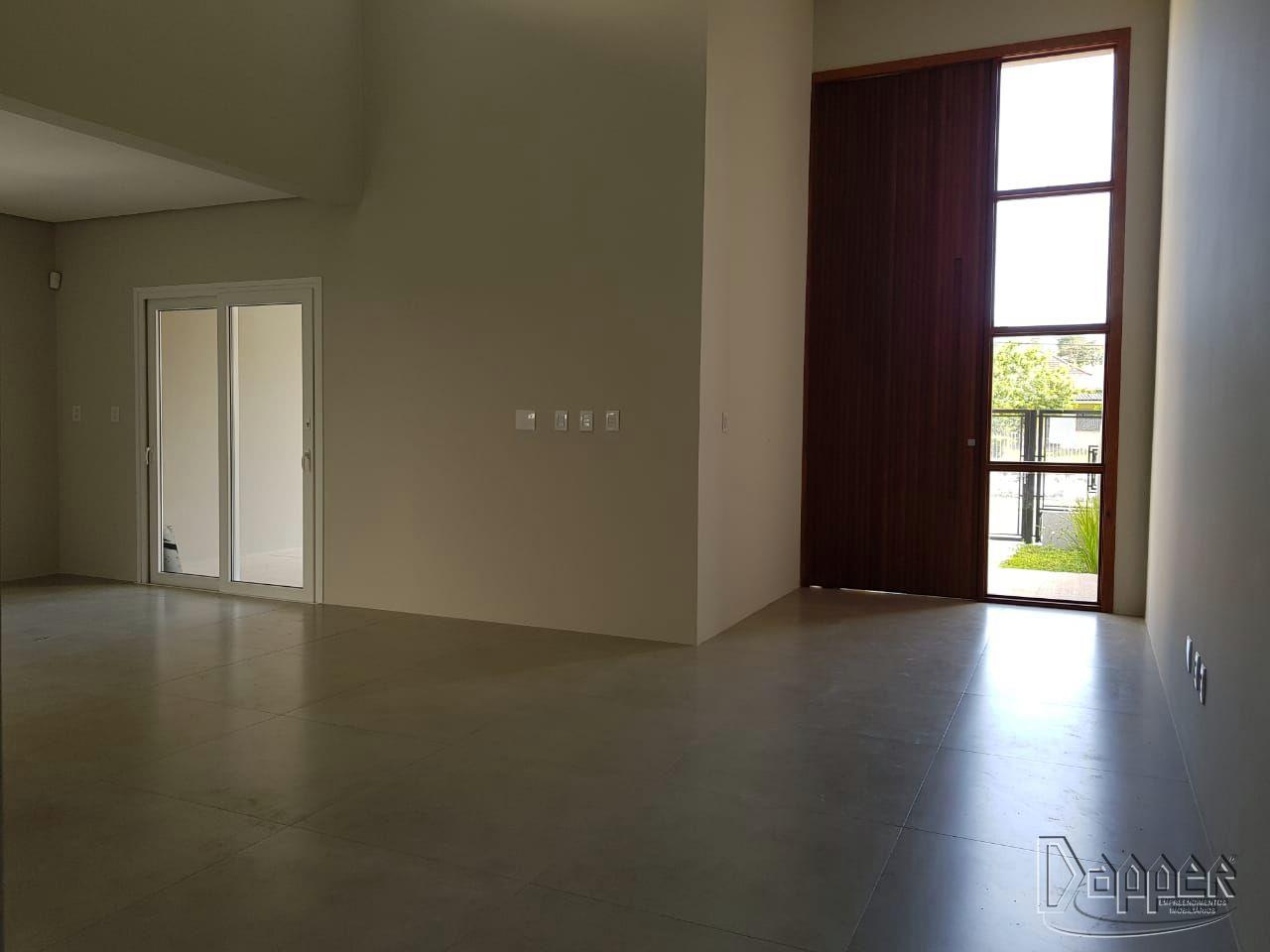 Casa à venda com 3 quartos, 150m² - Foto 2