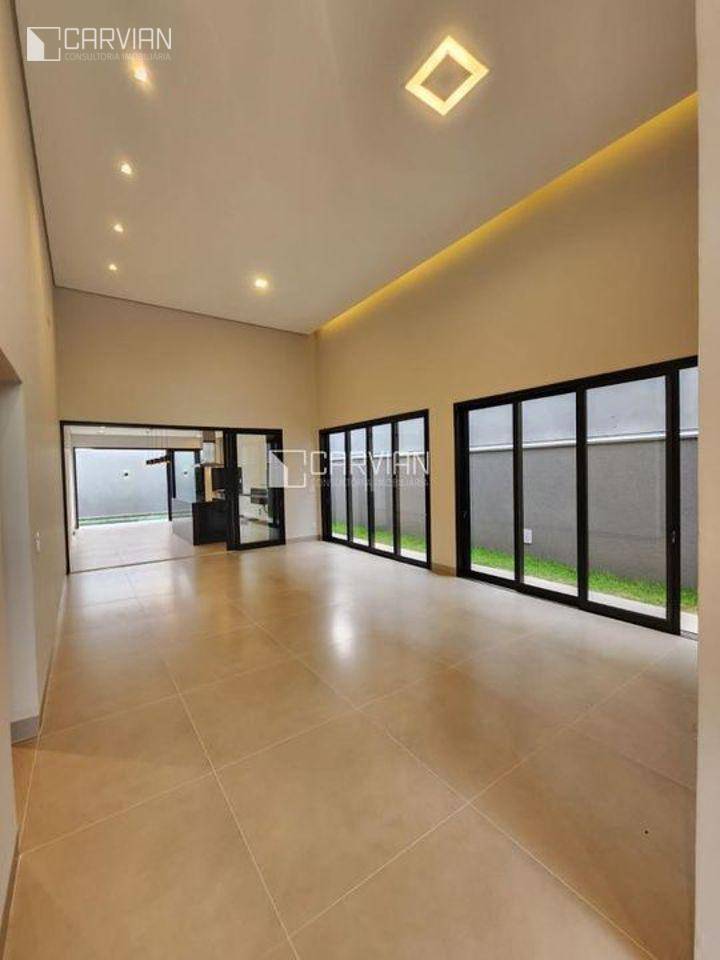 Casa de Condomínio à venda com 3 quartos, 208m² - Foto 3