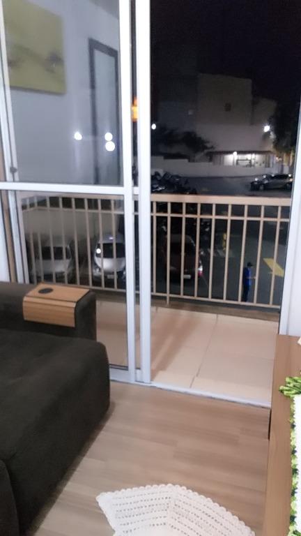 Apartamento à venda com 2 quartos, 50m² - Foto 2