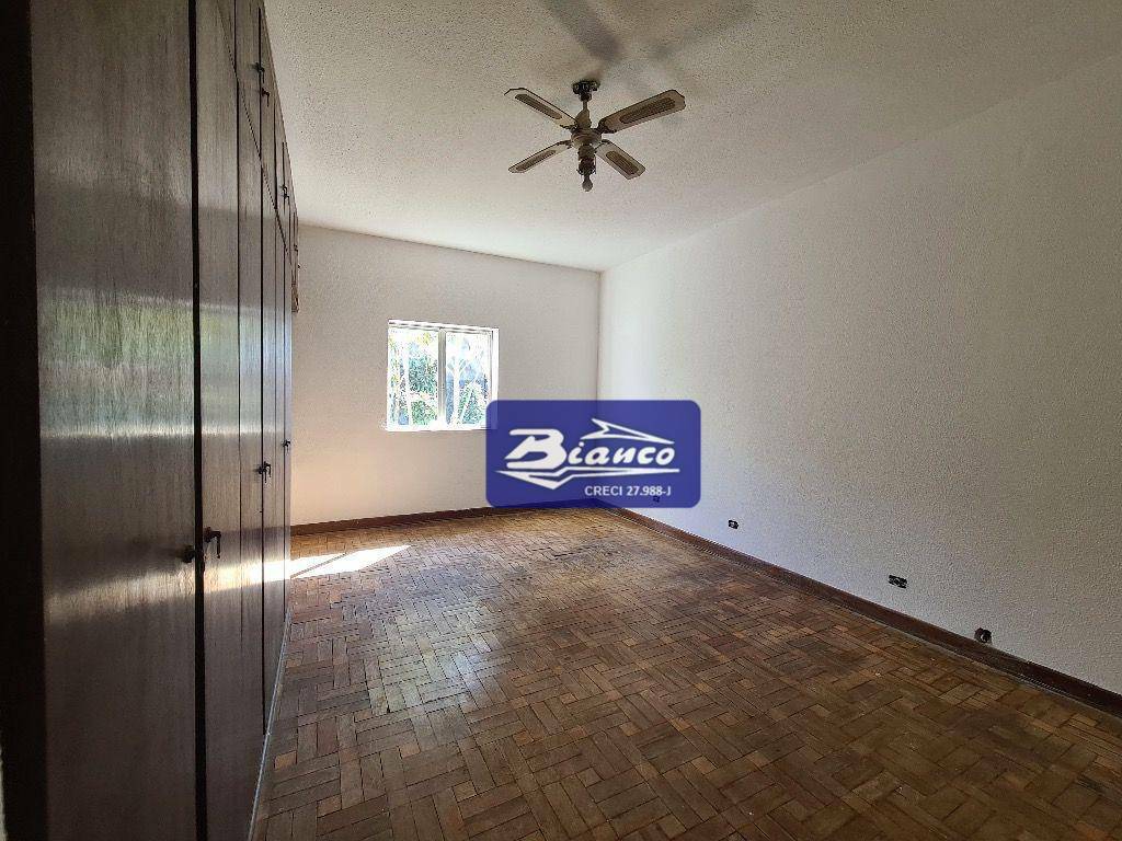 Sobrado à venda com 3 quartos, 800m² - Foto 8