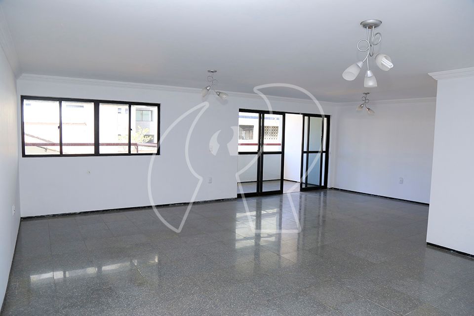 Apartamento à venda com 4 quartos, 176m² - Foto 1