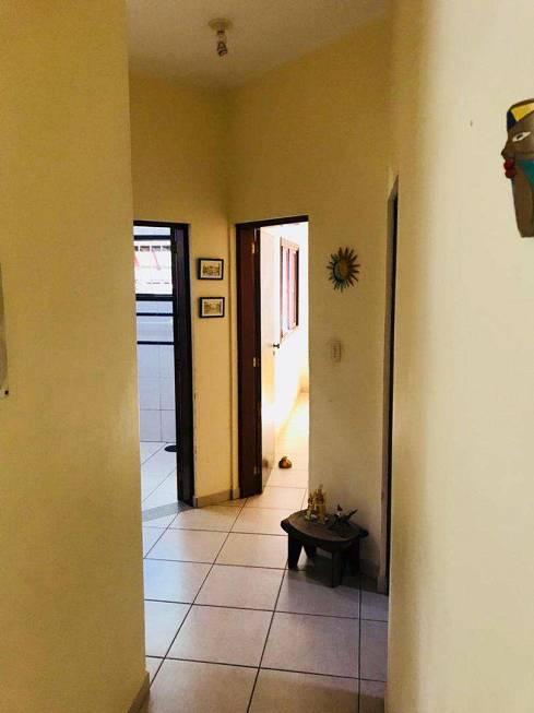 Casa à venda com 4 quartos, 300m² - Foto 47