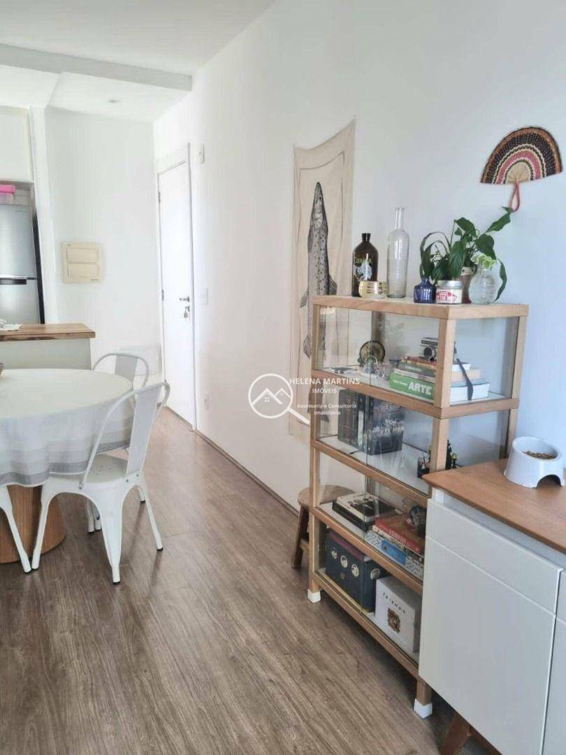 Apartamento à venda com 2 quartos, 61m² - Foto 3