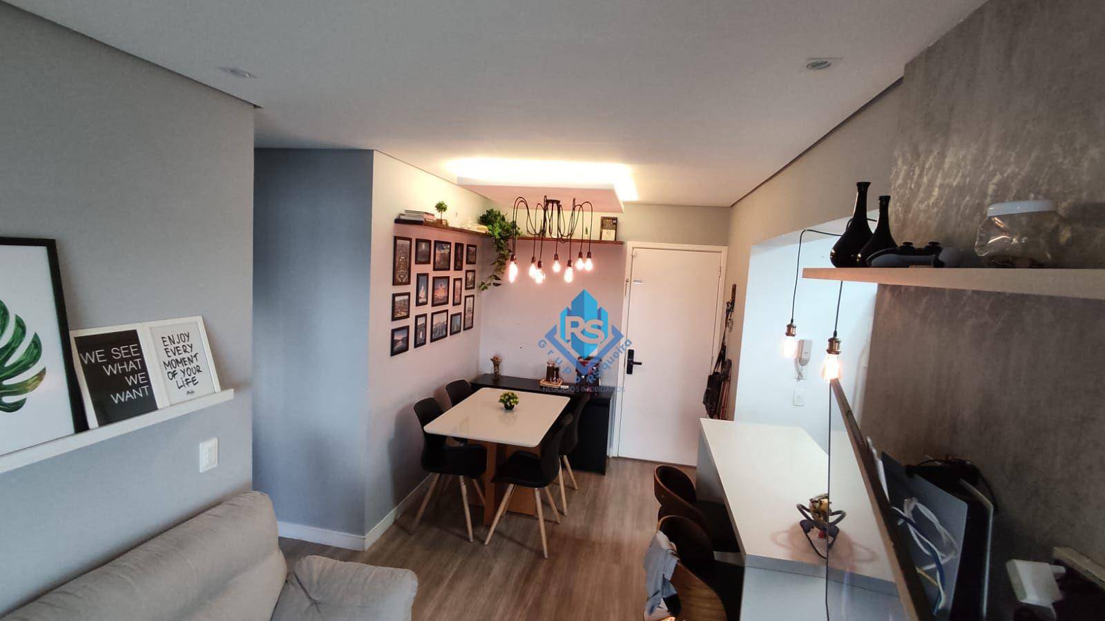 Apartamento à venda com 2 quartos, 60m² - Foto 17