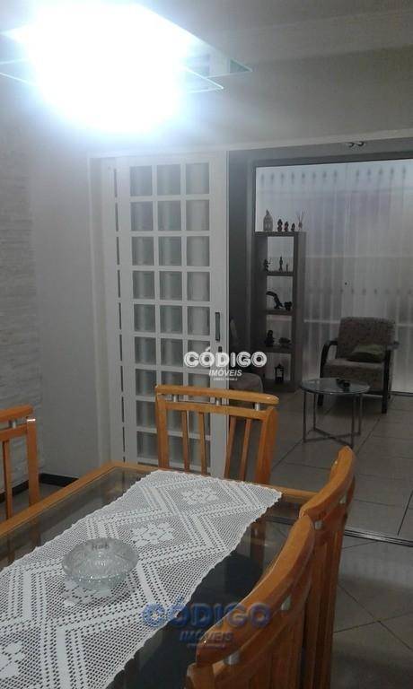 Sobrado à venda com 4 quartos, 250m² - Foto 4