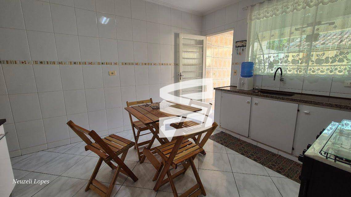 Casa à venda com 2 quartos, 121m² - Foto 6