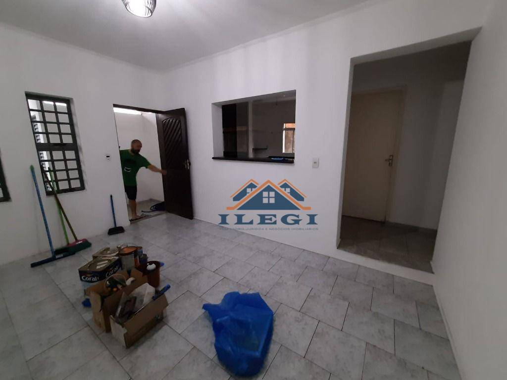 Casa à venda com 4 quartos, 265m² - Foto 7