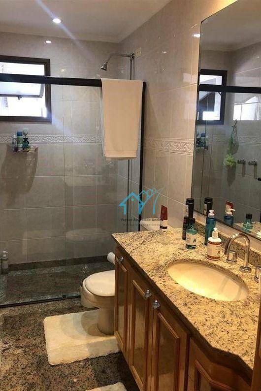 Apartamento à venda com 3 quartos, 132m² - Foto 2