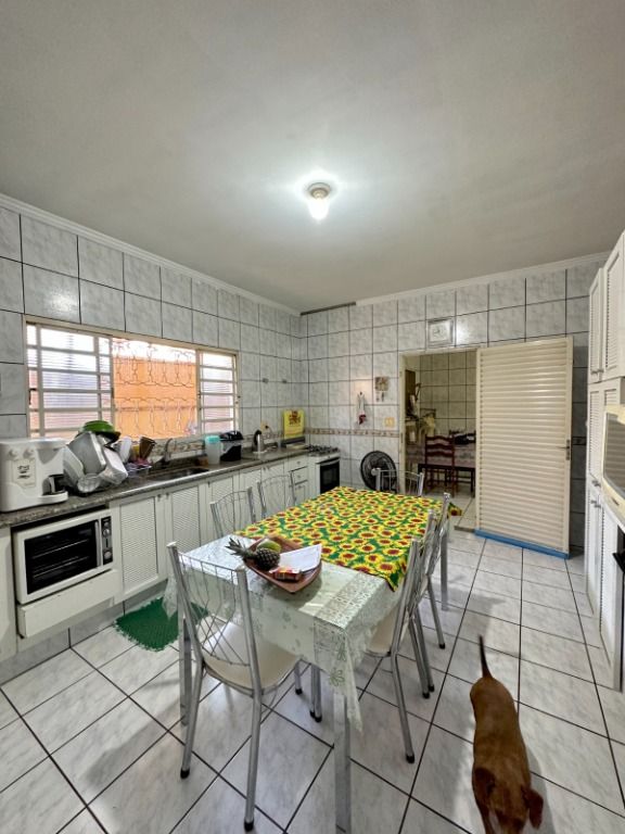 Casa à venda com 3 quartos, 169m² - Foto 31