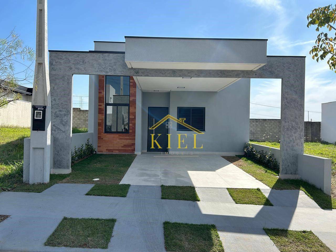 Casa de Condomínio à venda com 3 quartos, 118m² - Foto 1