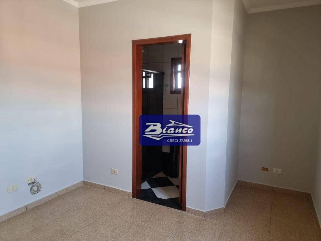 Sobrado à venda com 3 quartos, 185m² - Foto 8