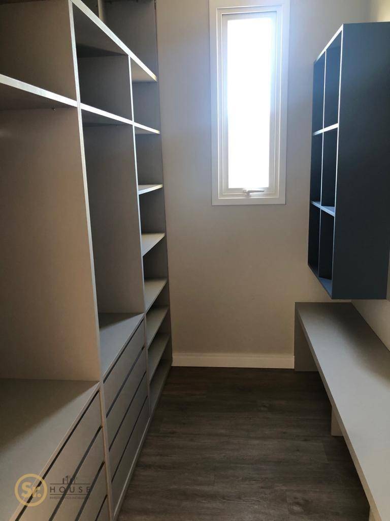 Casa à venda com 4 quartos, 286m² - Foto 14