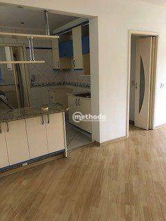 Apartamento à venda com 3 quartos, 80m² - Foto 4