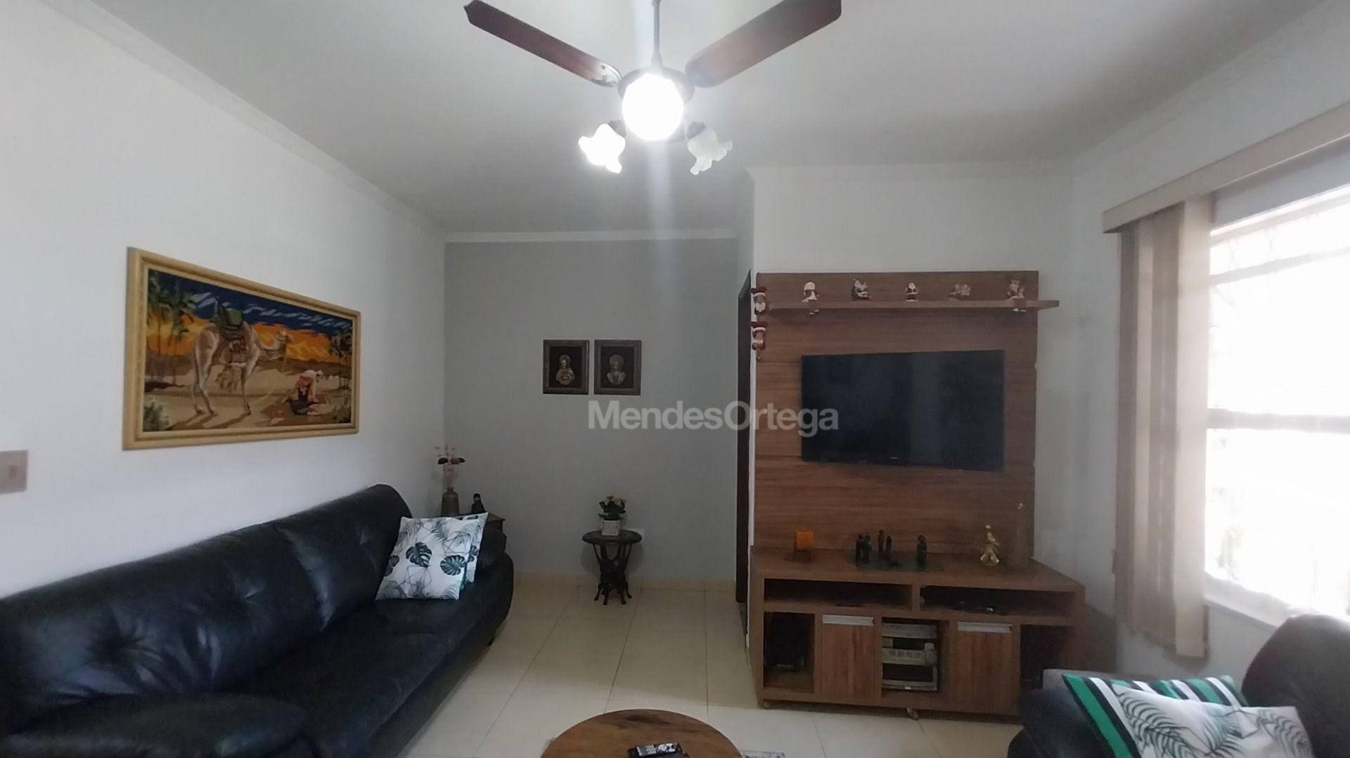 Casa à venda com 3 quartos, 99m² - Foto 9