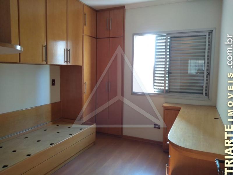 Apartamento para alugar com 3 quartos, 84m² - Foto 3