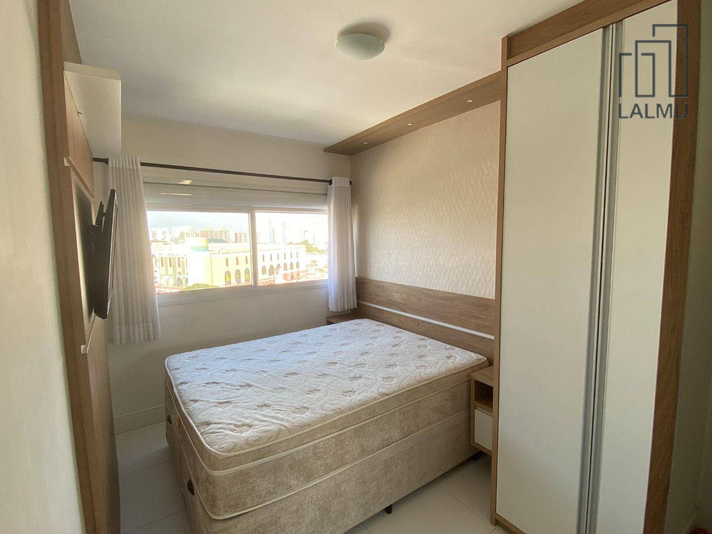 Apartamento para alugar com 2 quartos, 53m² - Foto 17