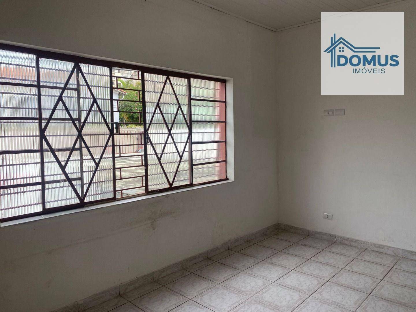 Casa para alugar com 4 quartos, 180m² - Foto 28