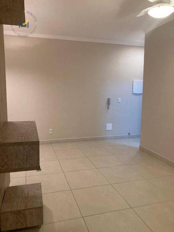 Apartamento à venda com 3 quartos, 105m² - Foto 2