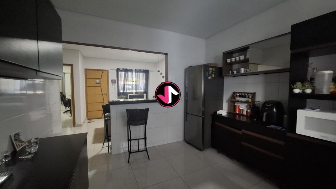 Casa à venda com 3 quartos, 120m² - Foto 5