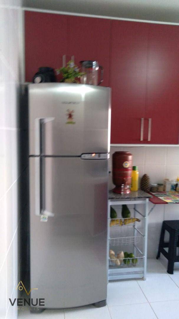 Apartamento à venda com 2 quartos, 48m² - Foto 7