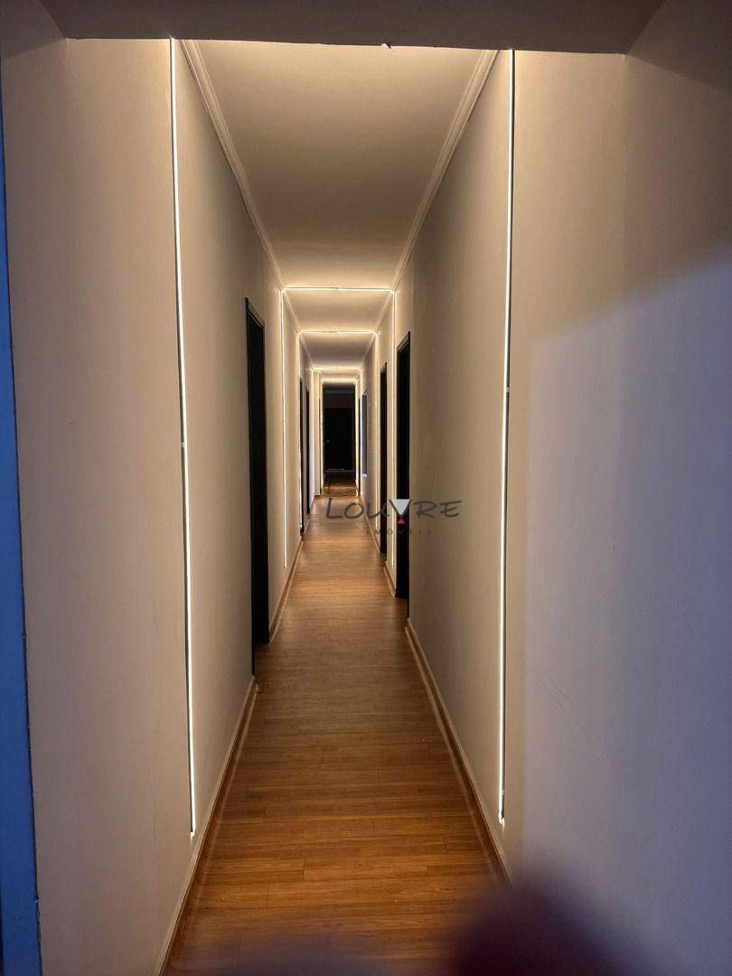 Casa à venda e aluguel com 6 quartos, 350m² - Foto 25