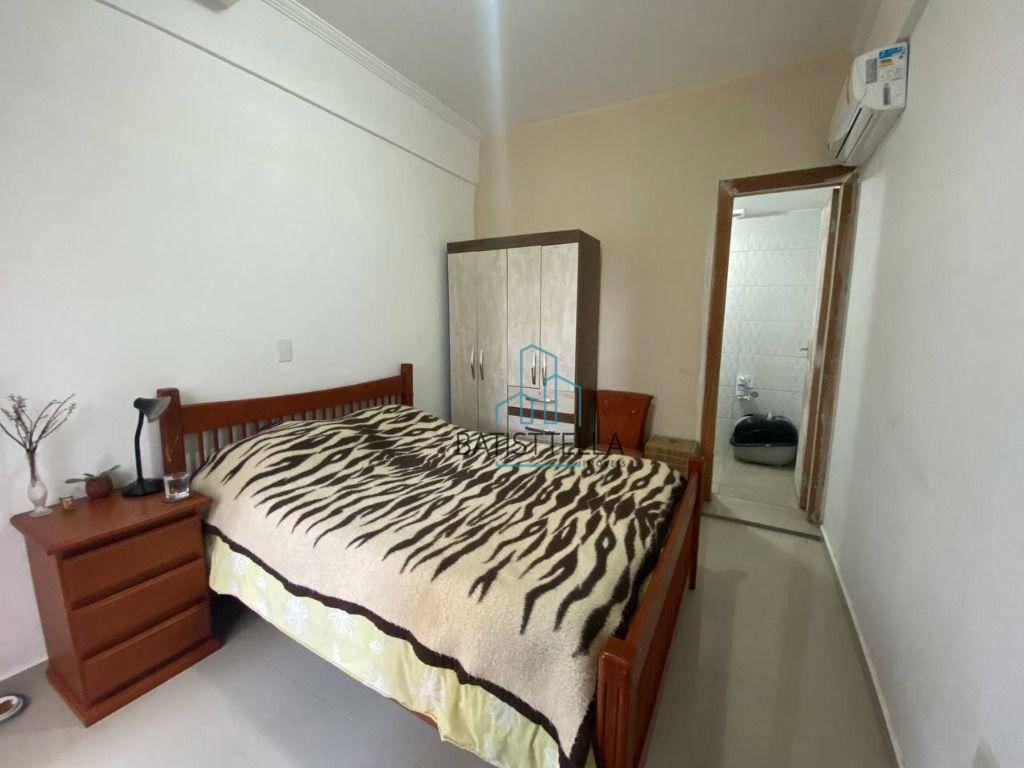 Apartamento à venda com 2 quartos, 70m² - Foto 18