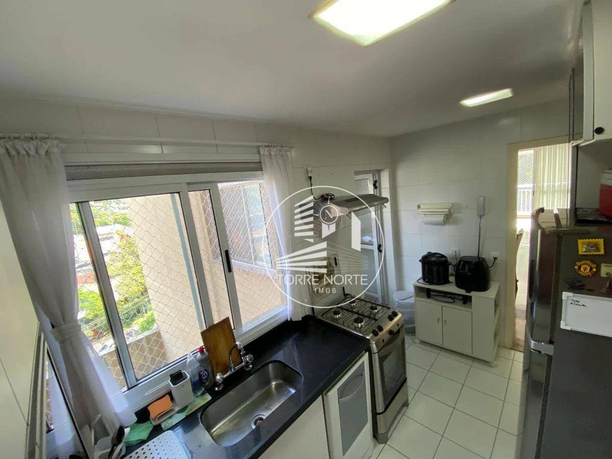 Apartamento à venda com 3 quartos, 104m² - Foto 29