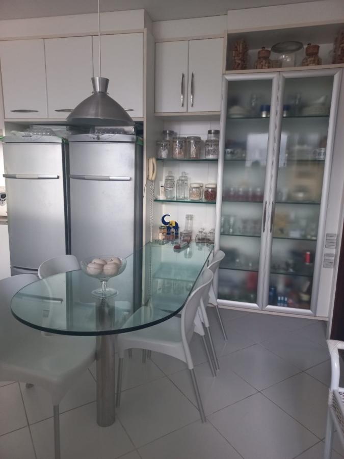 Apartamento à venda com 4 quartos, 260m² - Foto 6