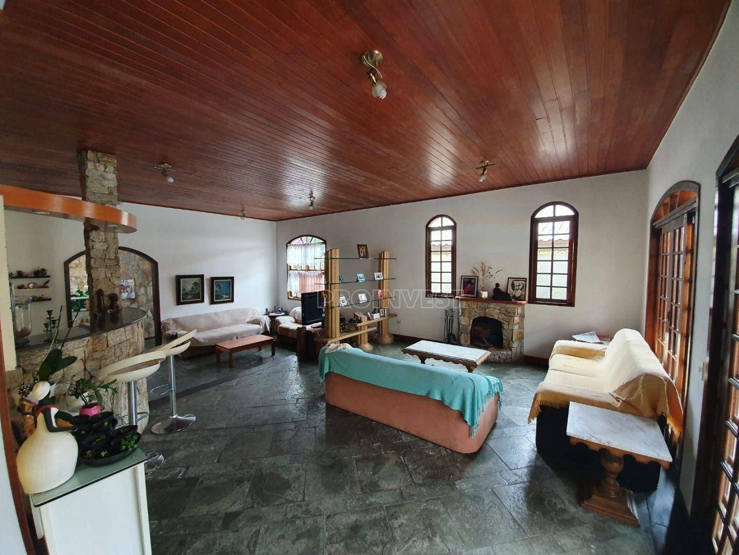 Casa de Condomínio à venda e aluguel com 6 quartos, 490m² - Foto 5