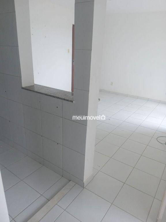 Apartamento à venda com 2 quartos, 56m² - Foto 7