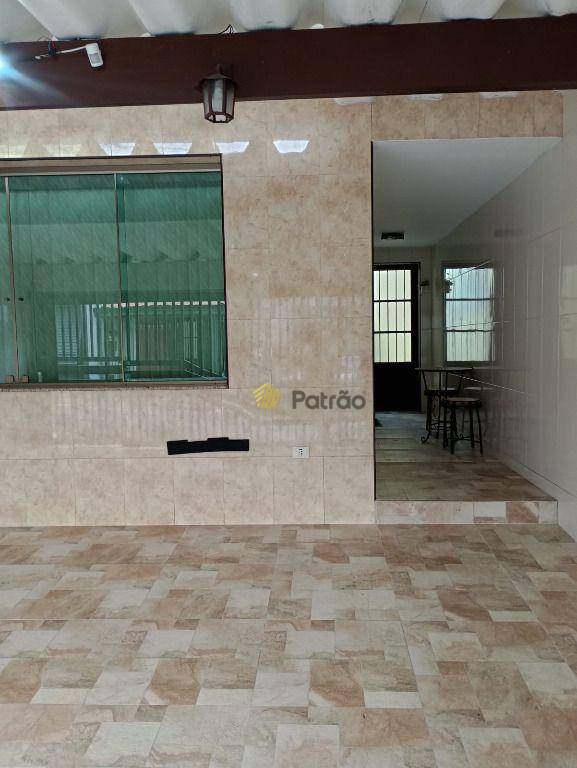 Sobrado à venda com 3 quartos, 188m² - Foto 22