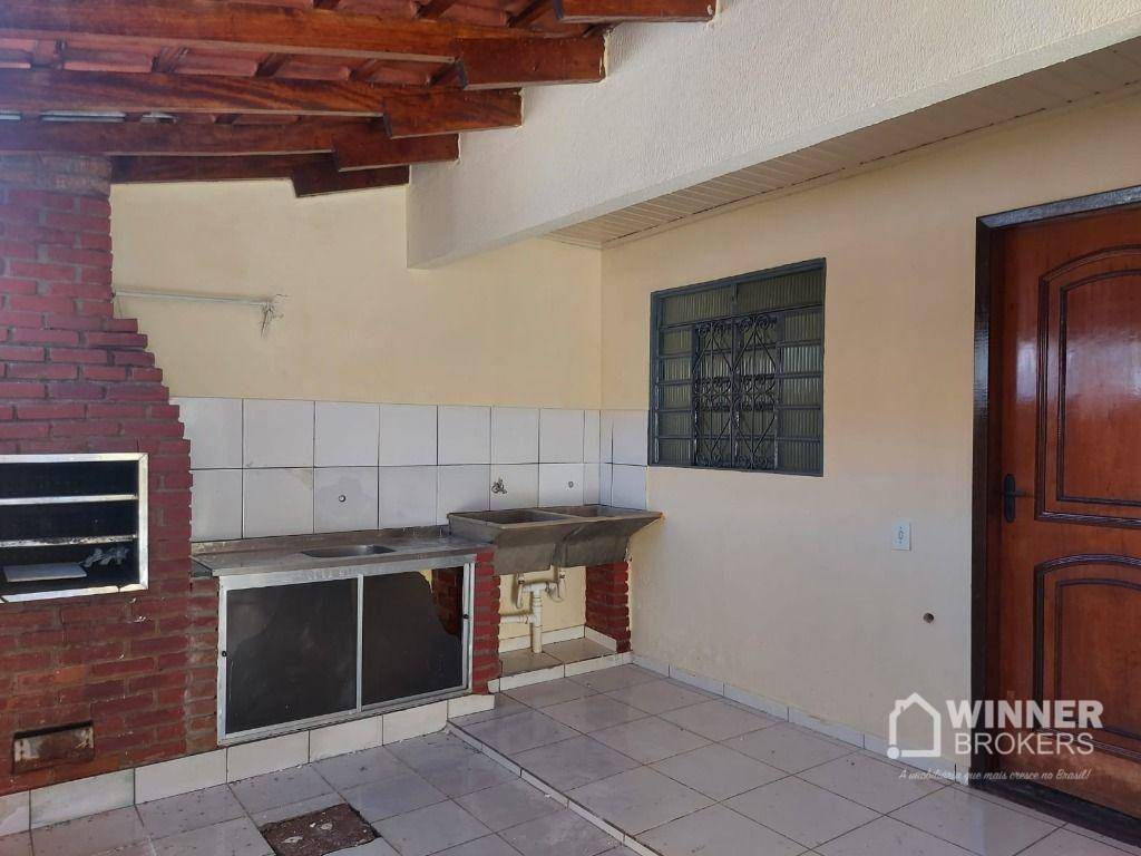 Casa à venda com 4 quartos, 180m² - Foto 28