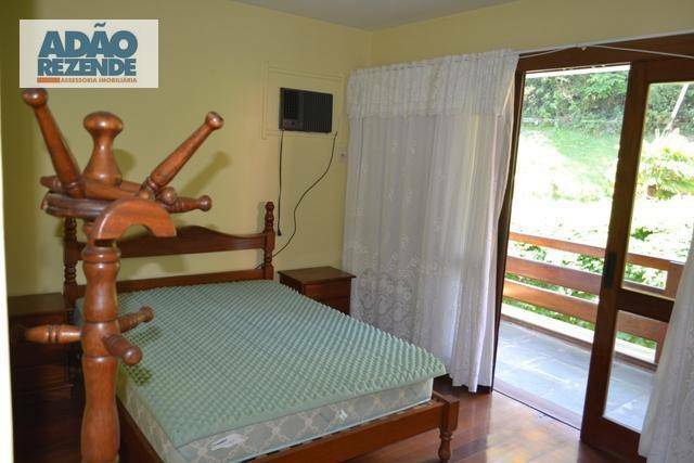 Casa de Condomínio à venda com 4 quartos, 350m² - Foto 25